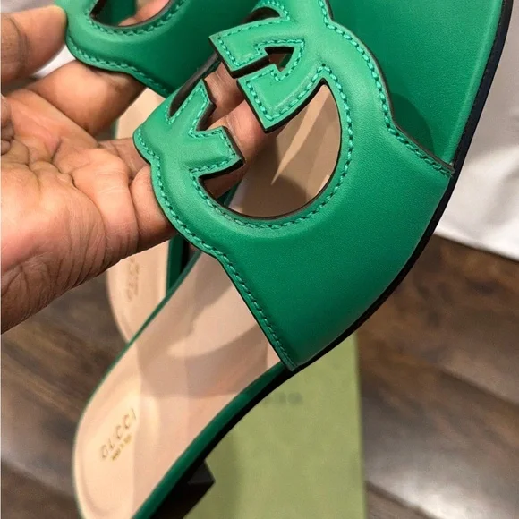 Gucci Green Leather Interlocking GG Slip-On Mules - Picture 6 of 8